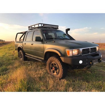 Bumper Delantero EVO 2 para T Hilux 96-04
